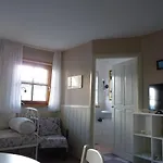 Rosenhof Apartman *